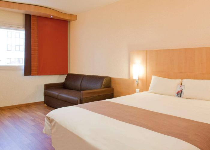 ibis Paris Pantin Eglise
