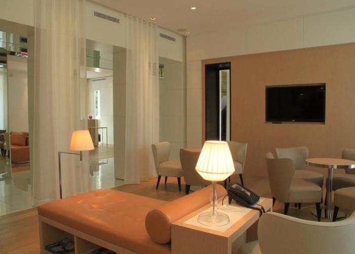Le Cesar Hotel