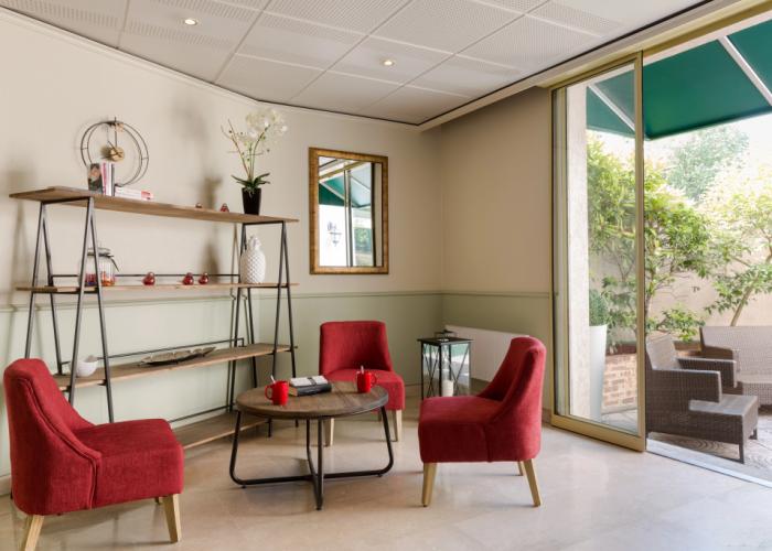 Hotel Le Cardinal Rueil Centre