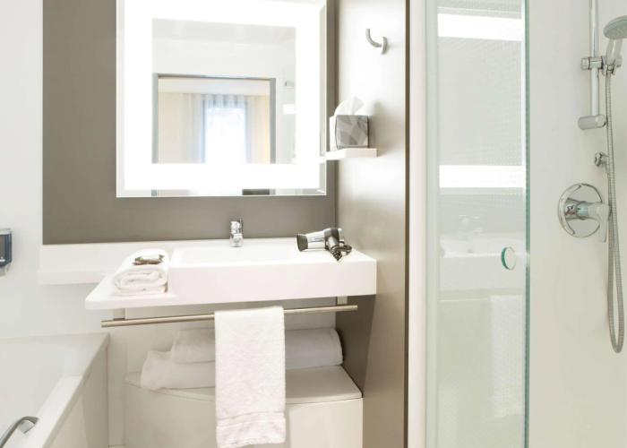 B&B HOTEL Rueil-Malmaison Gare