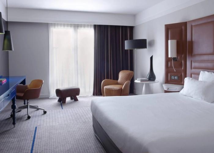 Renaissance Paris Hippodrome De St. Cloud Hotel