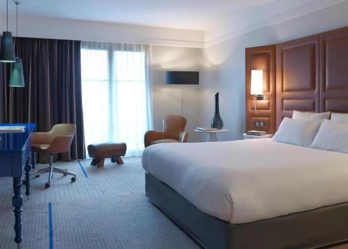 Renaissance Paris Hippodrome De St. Cloud Hotel