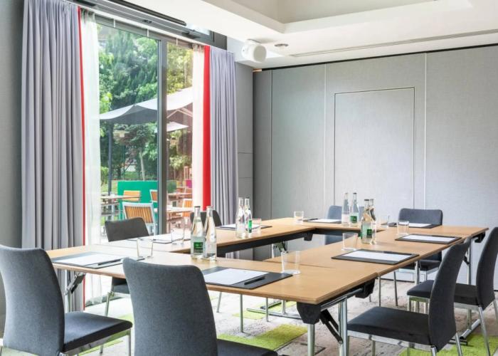 Courtyard by Marriott Paris Saint Denis