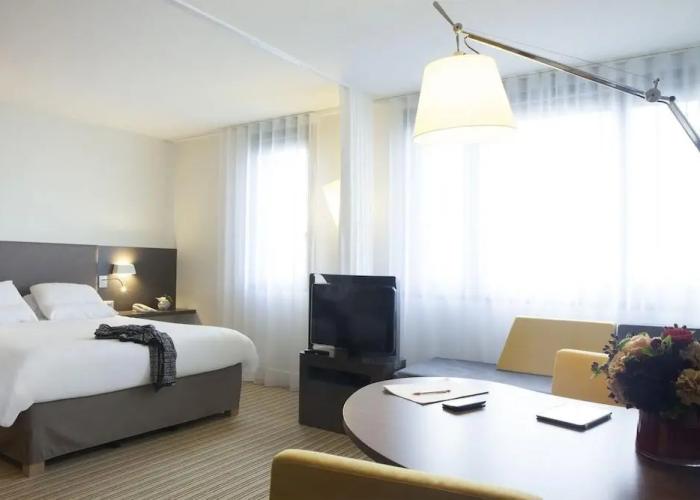 Novotel Suites Paris Nord 18ème