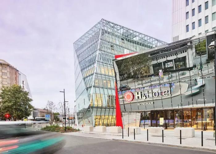 H4 Hotel Wyndham Paris Pleyel Resort