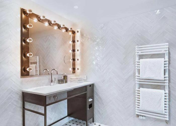 H4 Hotel Wyndham Paris Pleyel Resort