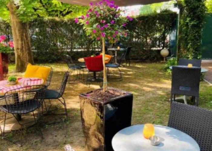 Kyriad Paris Nord Porte de Saint Ouen Hotel 