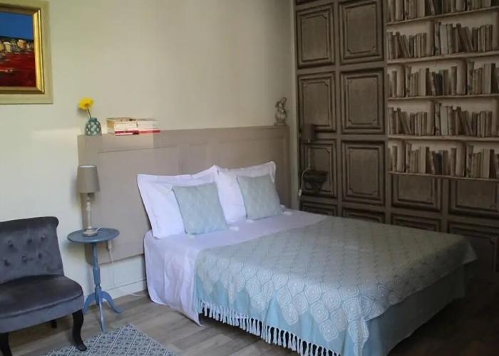 Une Chambre en Ville