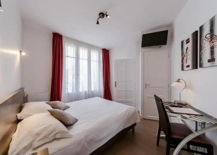 LOGIS HOTEL - Le Petit Bellon