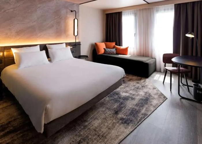 Novotel Paris Suresnes Longchamp