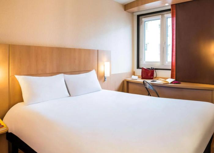 ibis Paris Pont De Suresnes