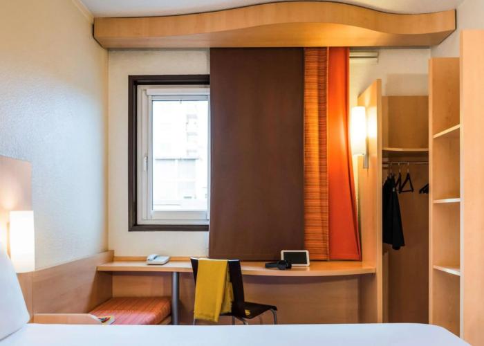 ibis Paris Pont De Suresnes