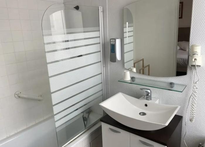 Hotel L Aigle d Or