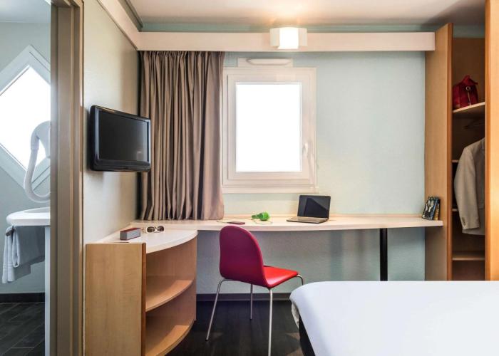 ibis Thonon Centre Hotel