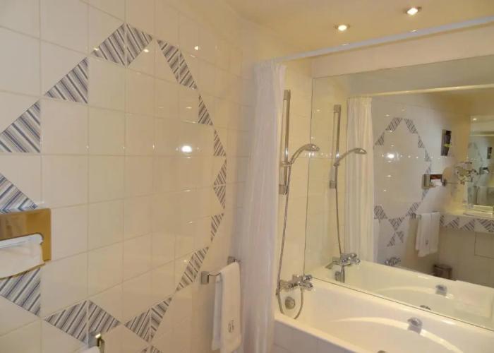 Demeures & Châteaux - Hôtel Greuze & Spa Tournus