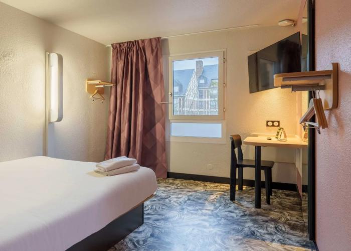 B&B HOTEL Troyes Centre