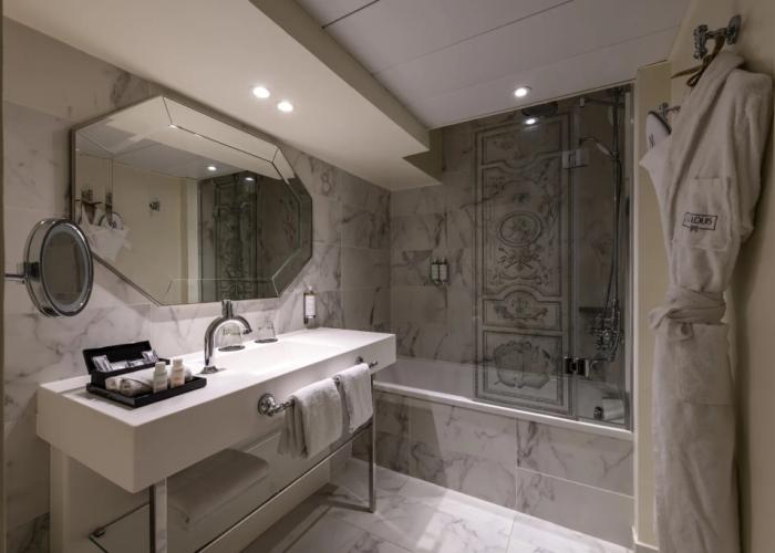 Le Louis Hotel Versailles Château - MGallery Collection
