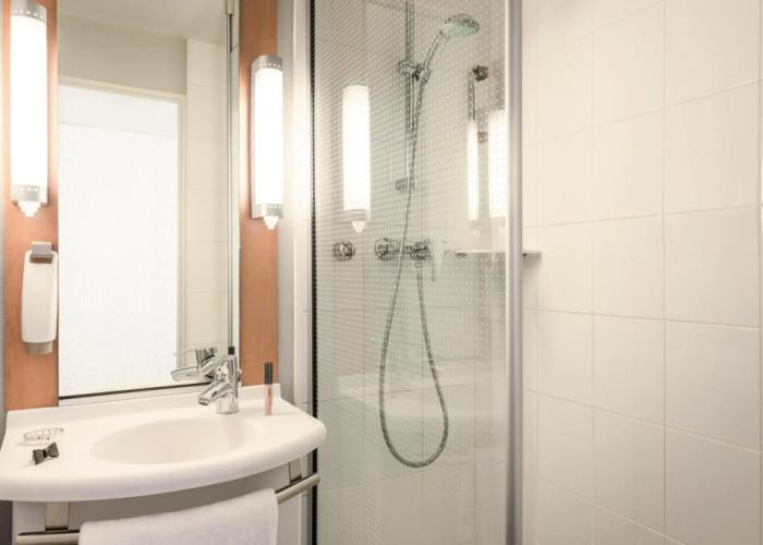 ibis Versailles Château
