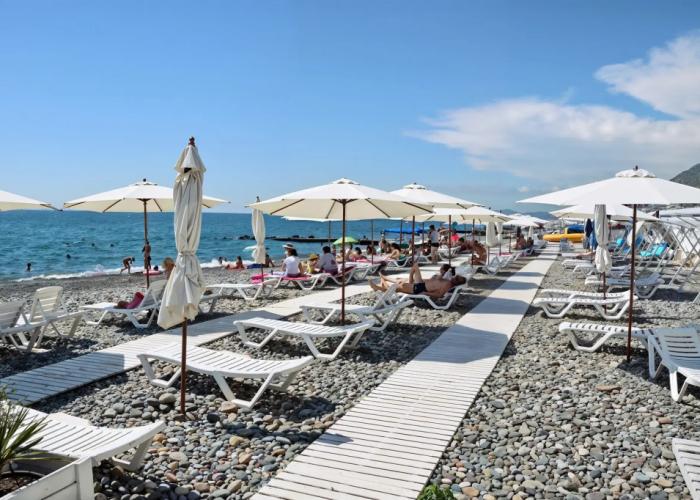 Lazur Allama Group Guest house