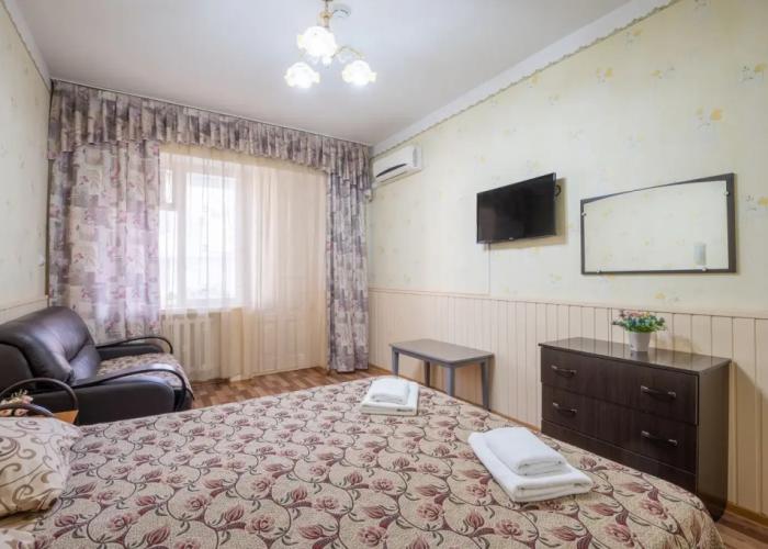 Lazur Allama Group Guest house