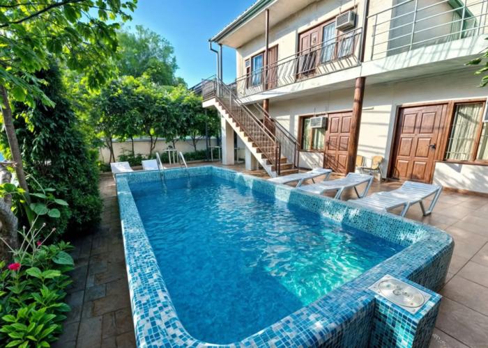 Lazur Allama Group Guest house