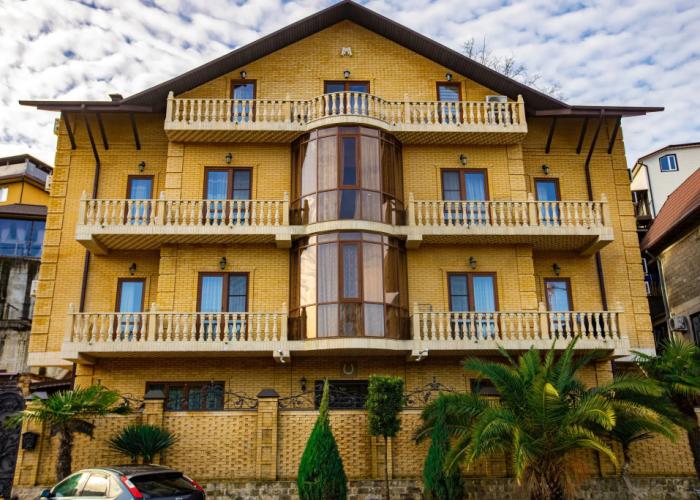 Zolotaya Podkova Guest House