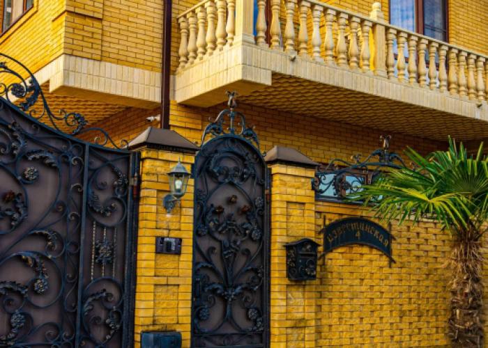 Zolotaya Podkova Guest House