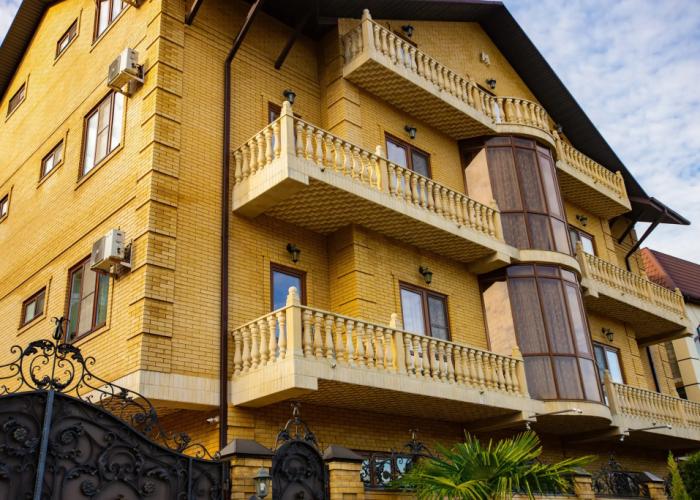 Zolotaya Podkova Guest House