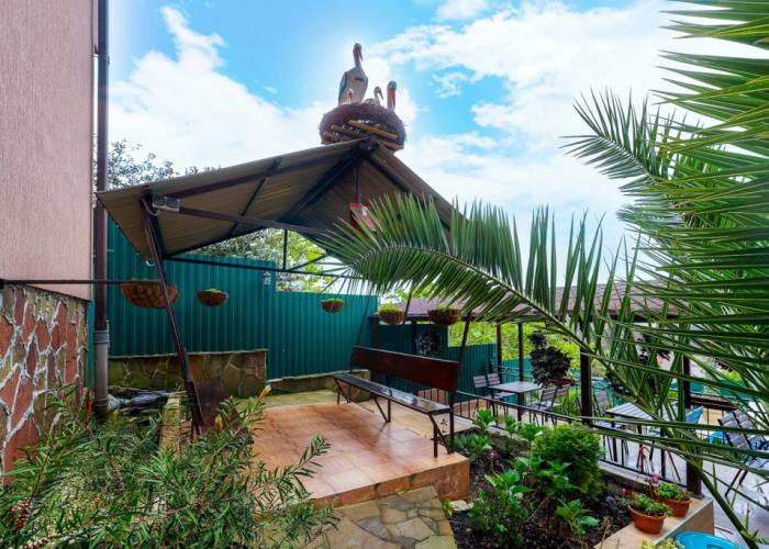 MoreLeto Guest House