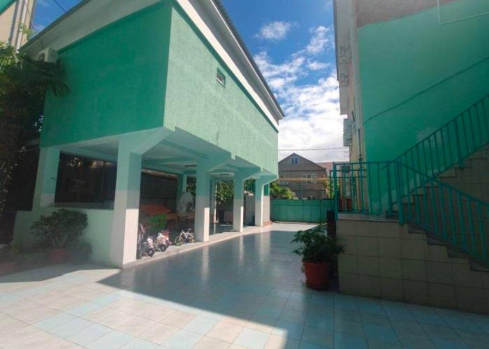 Na Chkalova Guest House