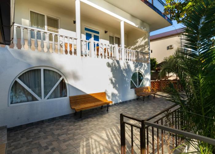 Zhasmin Guest House