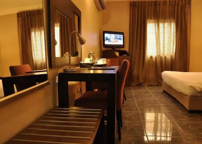 Impeccable Hotel by HomeVille Plus Benin