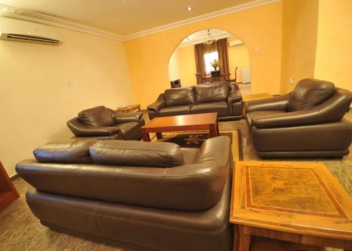 Impeccable Hotel by HomeVille Plus Benin
