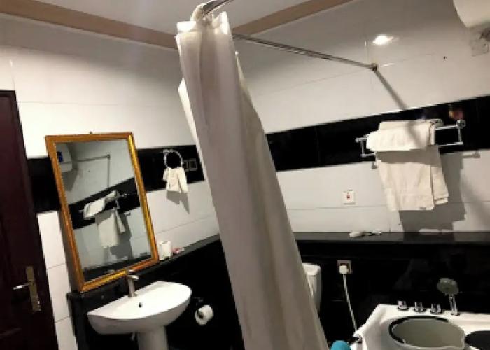 Room-choice Gate Hotel-business Double