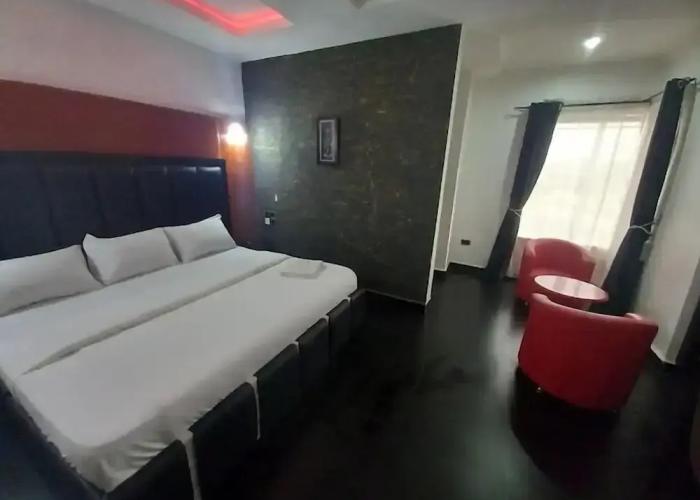 Pefas Ville Hotel