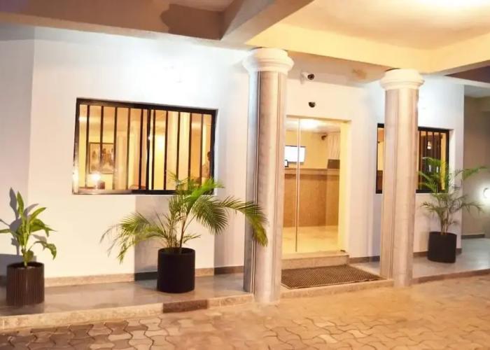 Samsy Hotel and Suites Benin City