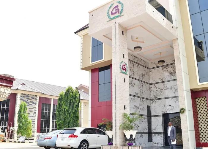 Choice gate Hotel and Suites