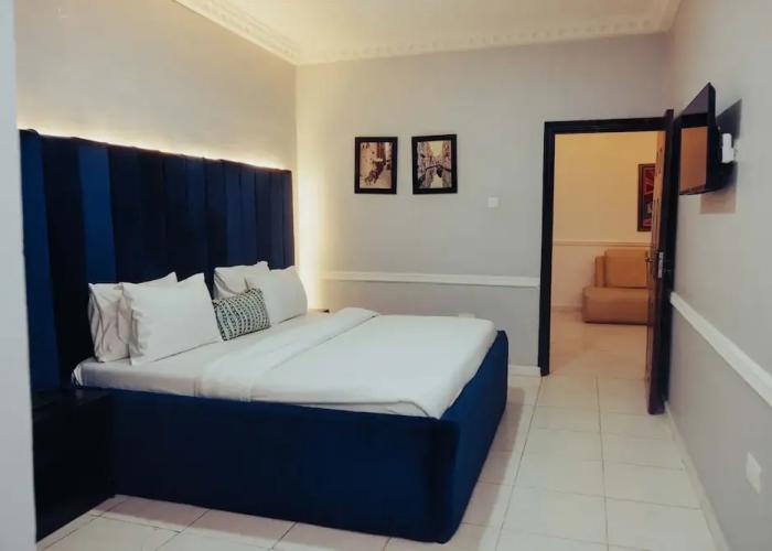 OVIC Hotel