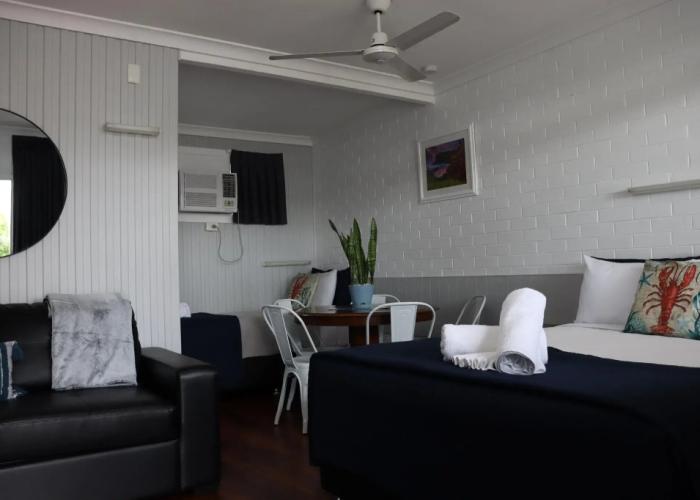 Almare Tourist Motel