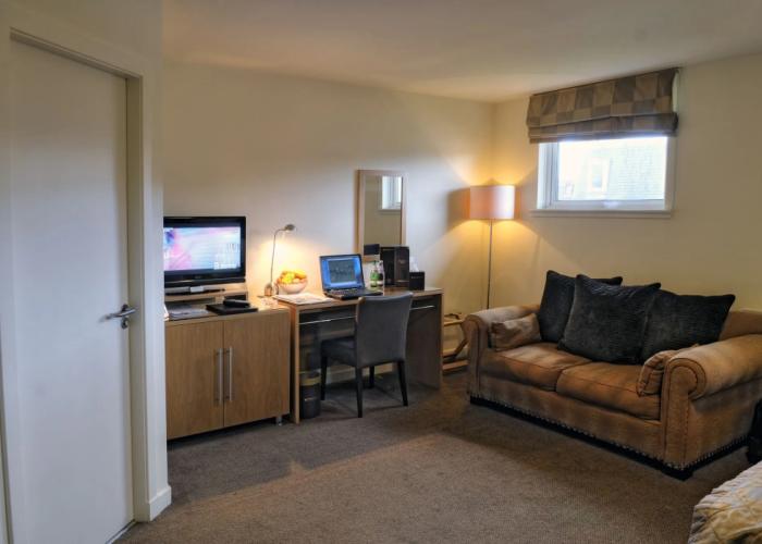 Western House Hotel