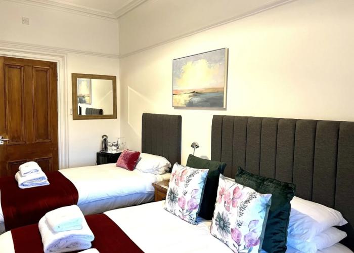 Bythesea Guest House