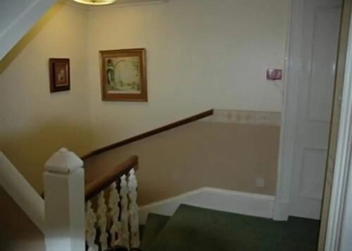 Eglinton Guest House