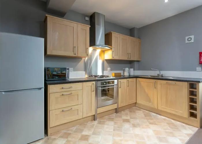 Elliot Suite No15 – Donnini Apartments