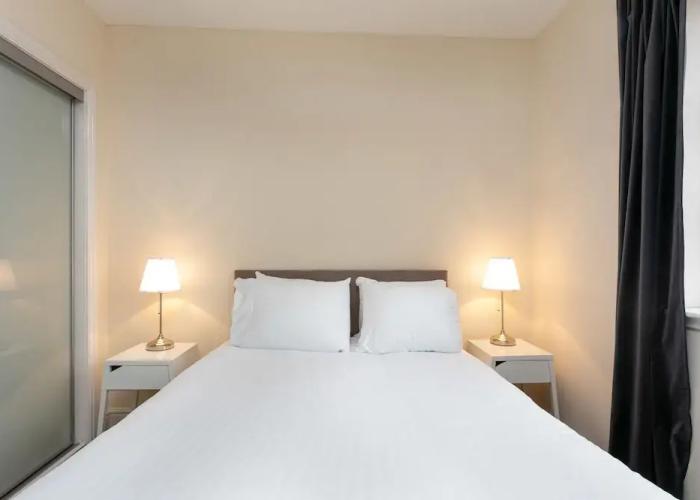 Elliot Suite No15 – Donnini Apartments