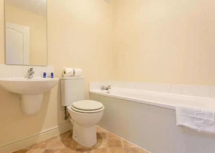 Elliot Suite No15 – Donnini Apartments