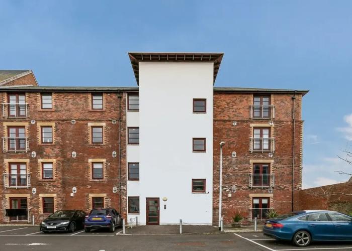 Elliot Suite No15 – Donnini Apartments