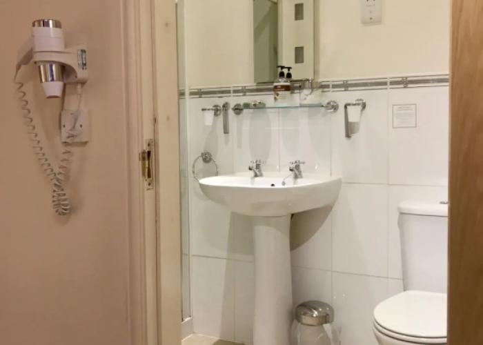 Glenlossie Guest House
