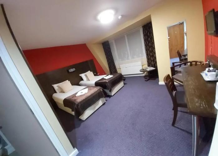 The Queensberry Hotel & Restaurant
