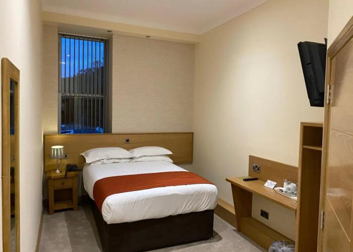 The City Hotel