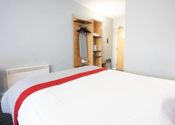 Holiday Inn Express Dunfermline by IHG